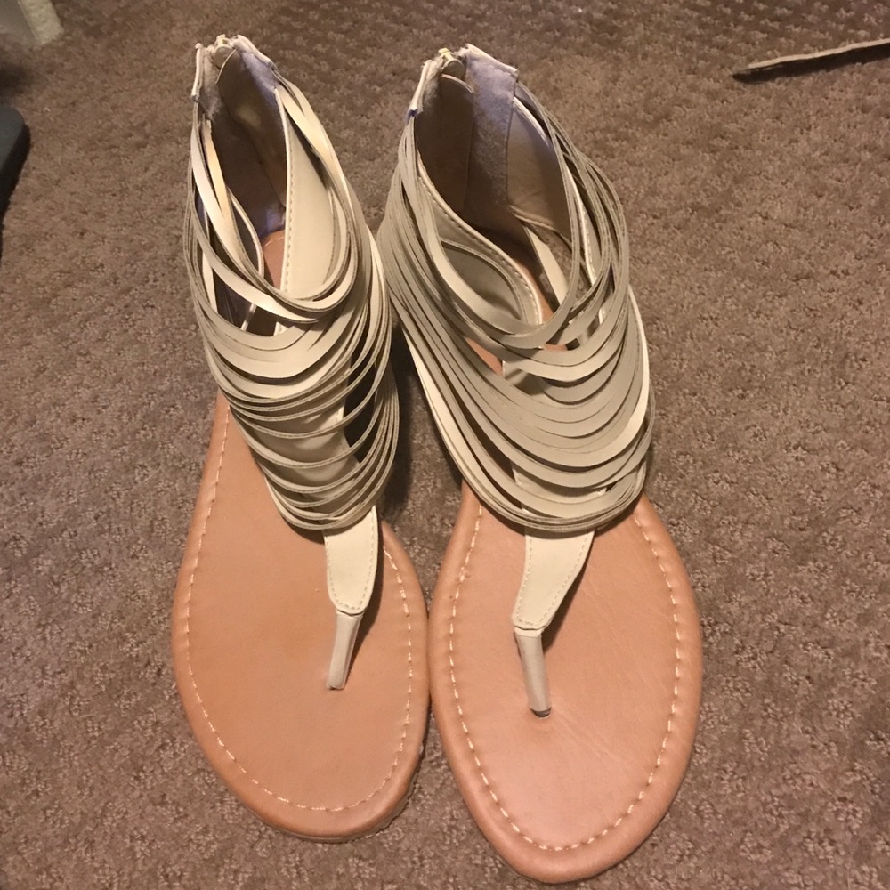Bucco Sandals